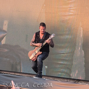 Disturbed Intro